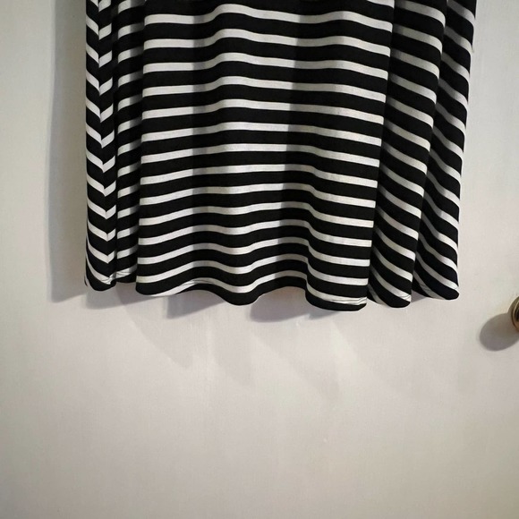 Torrid, black and white striped midi dress size 0 - Picture 4 of 4